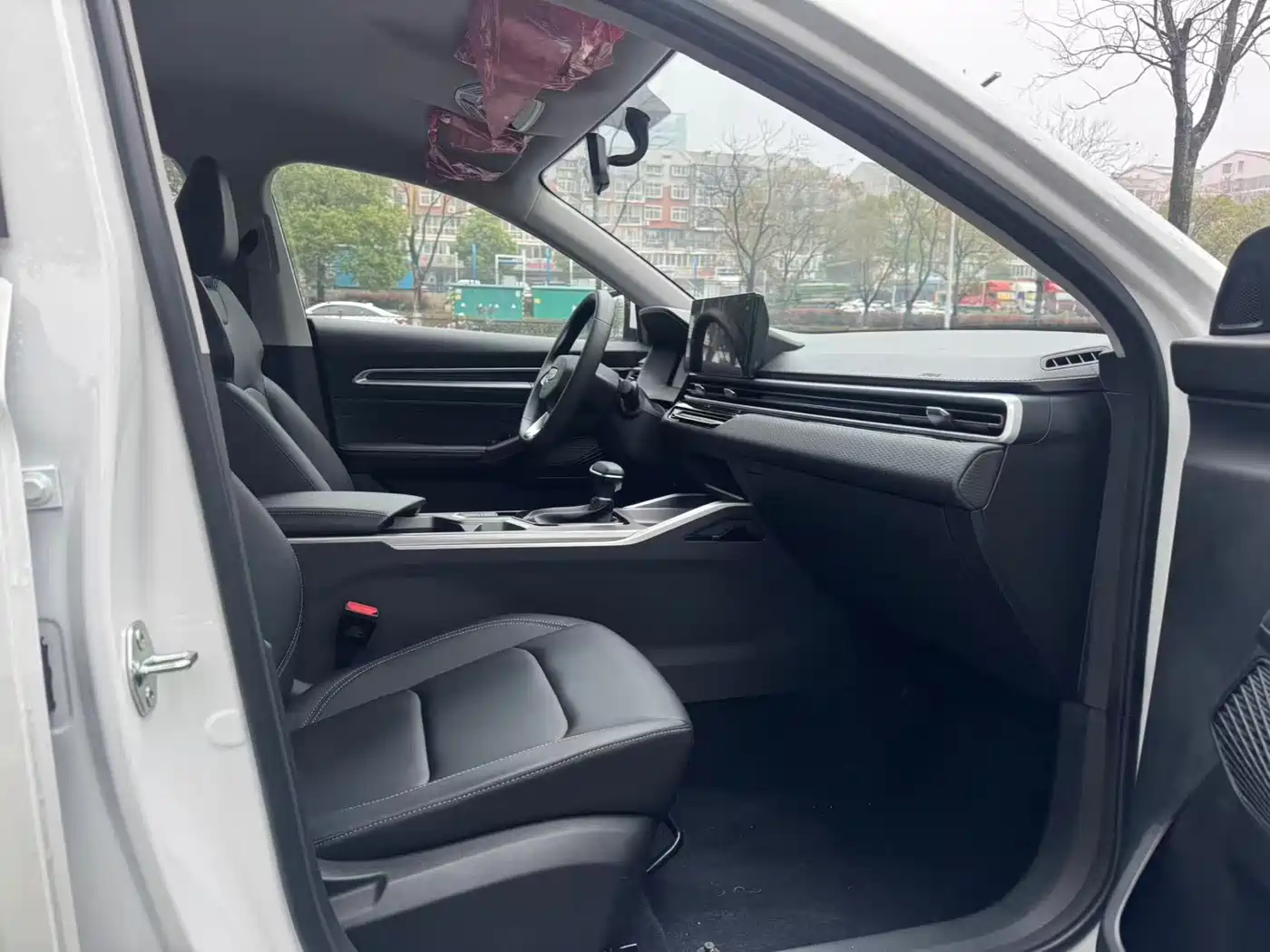 Geely Emgrand, фото 3