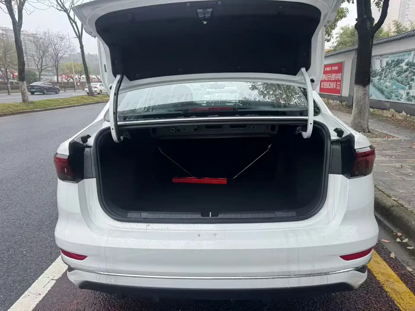 Geely Emgrand, фото 7