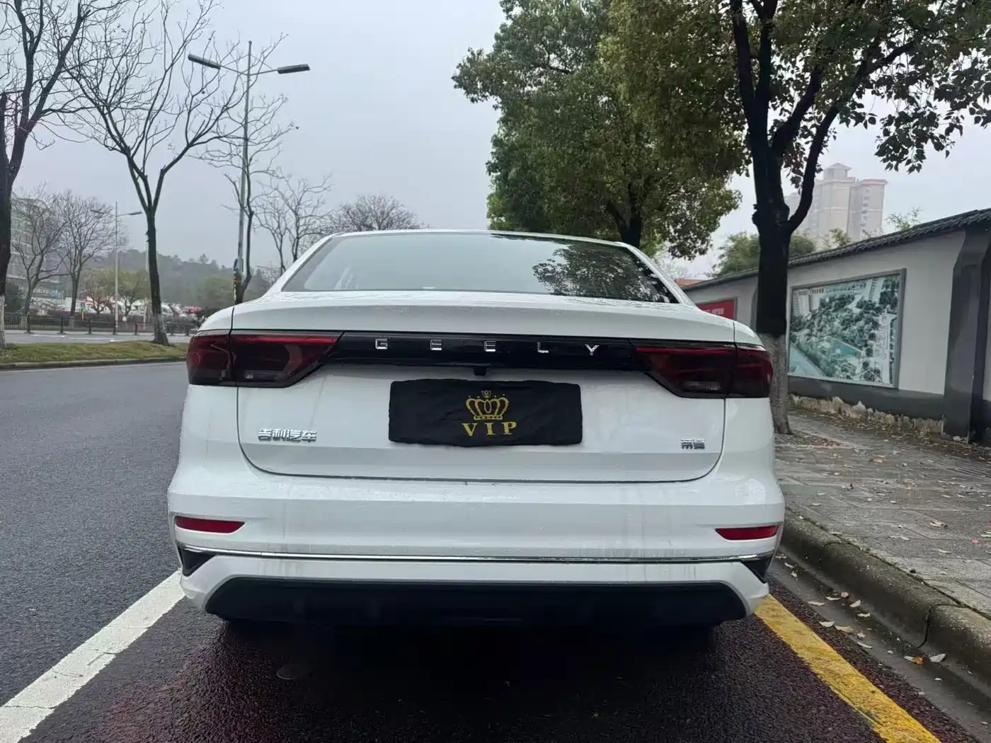 Geely Emgrand, фото 13