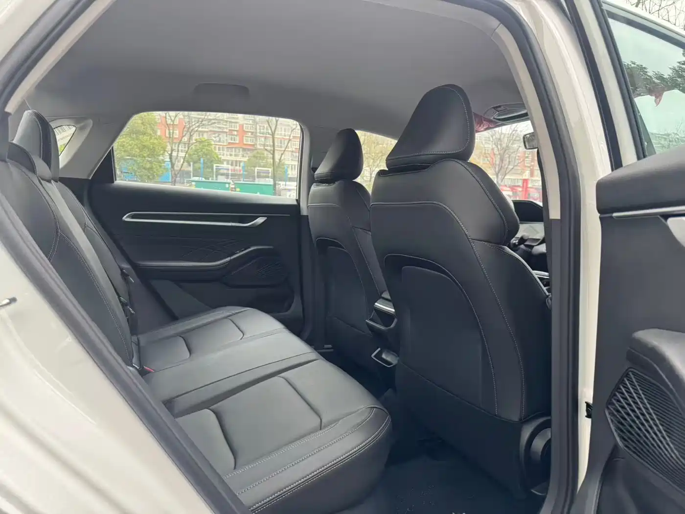 Geely Emgrand, фото 17