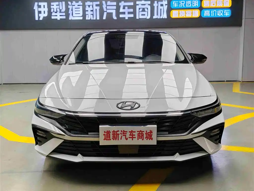 Hyundai Elantra, фото 2