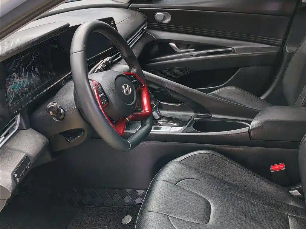 Hyundai Elantra, фото 4