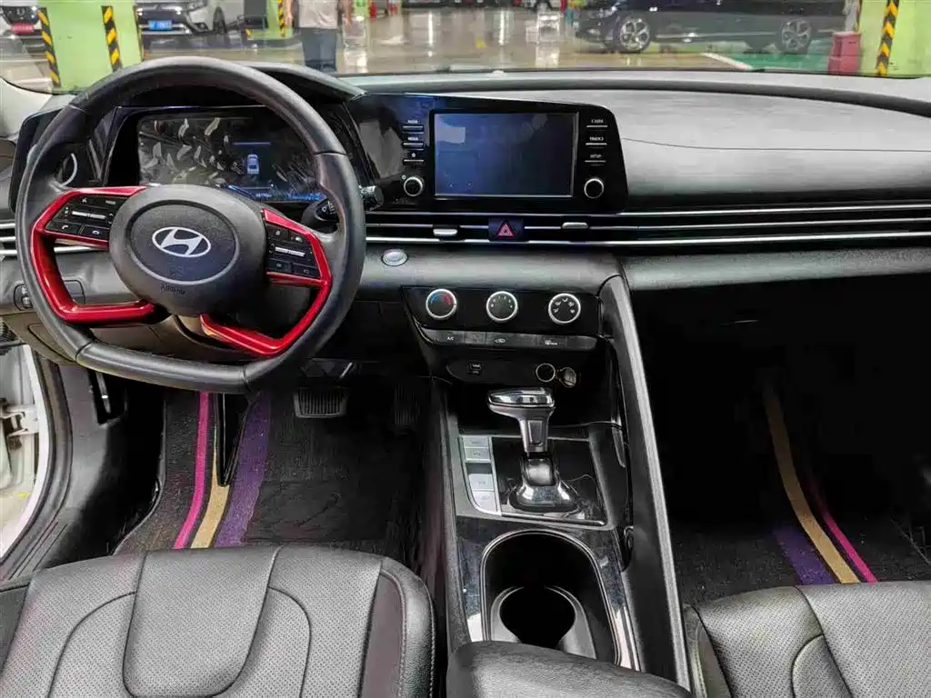Hyundai Elantra, фото 6