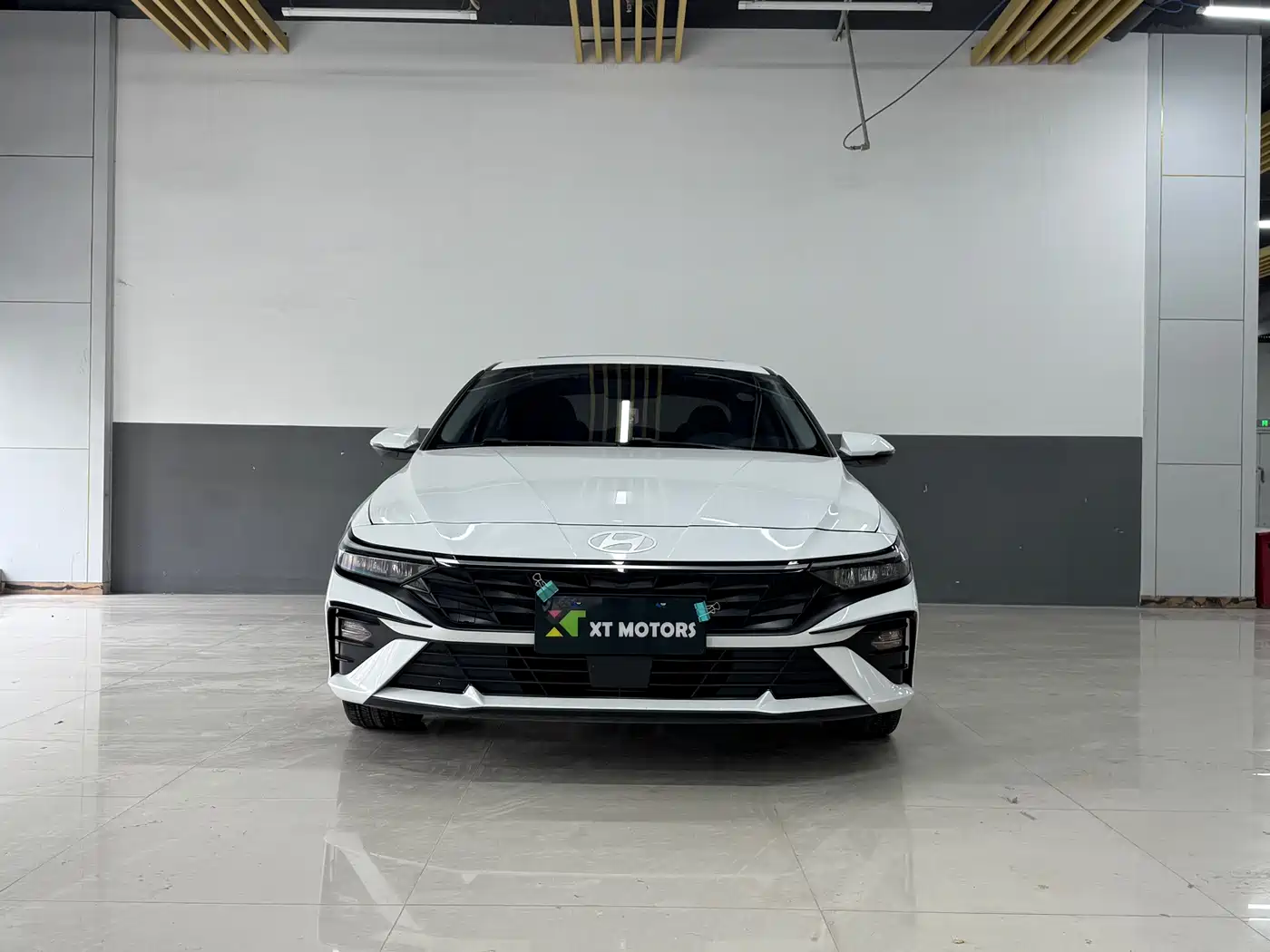 Hyundai Elantra, фото 1