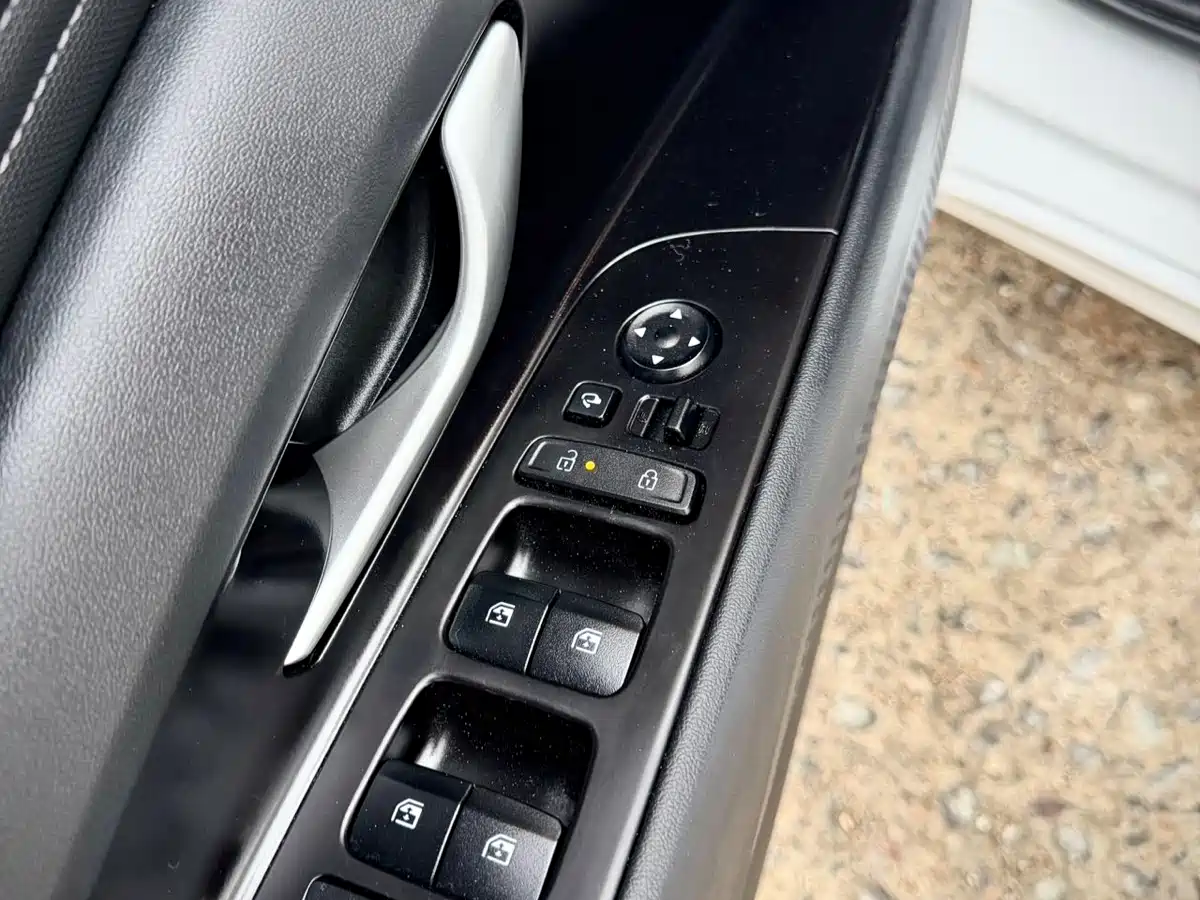 Hyundai Elantra, фото 8