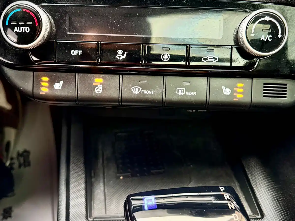 Hyundai Elantra, фото 14