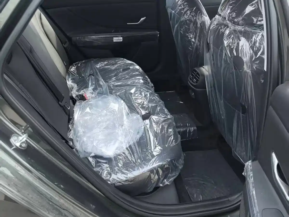 Hyundai Elantra, фото 14