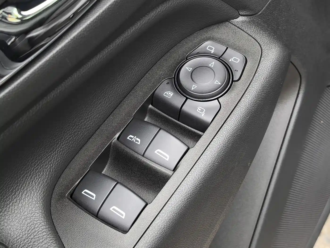 Chevrolet Equinox, фото 12