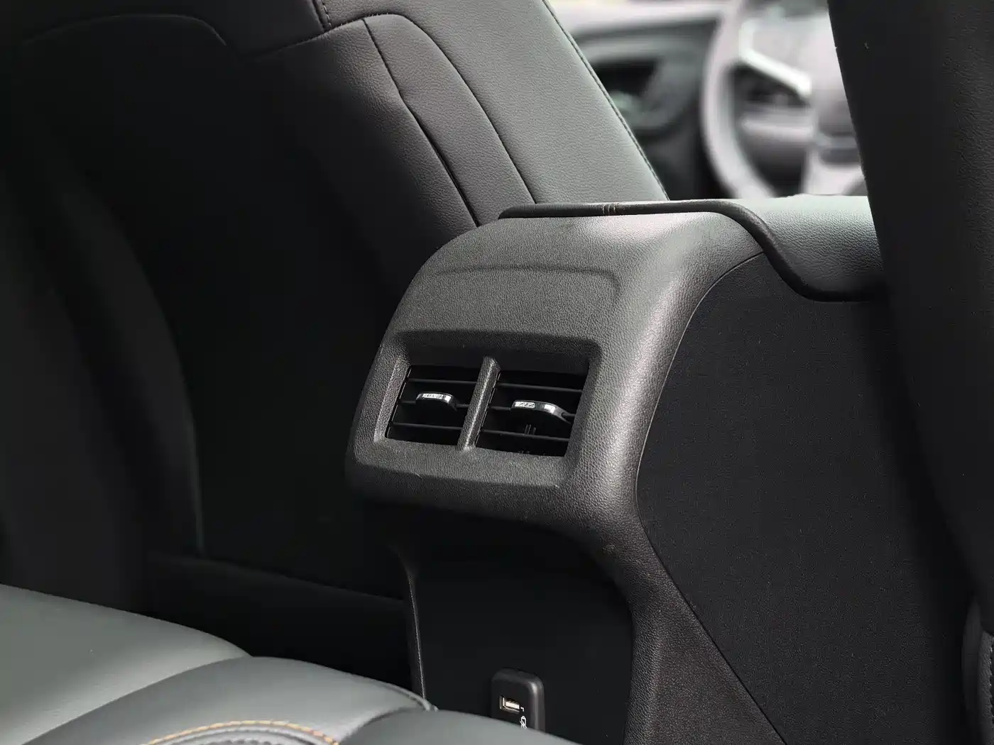 Chevrolet Equinox, фото 20