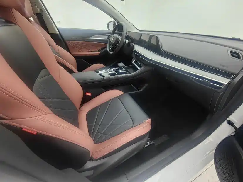 Changan Eado, фото 11