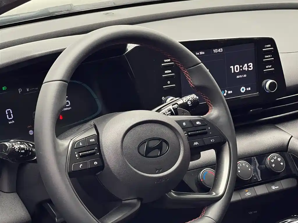Hyundai Elantra, фото 4