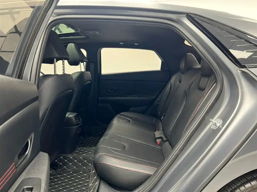 Hyundai Elantra, фото 6