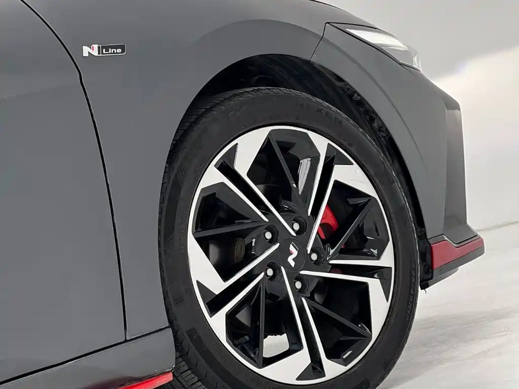 Hyundai Elantra, фото 11