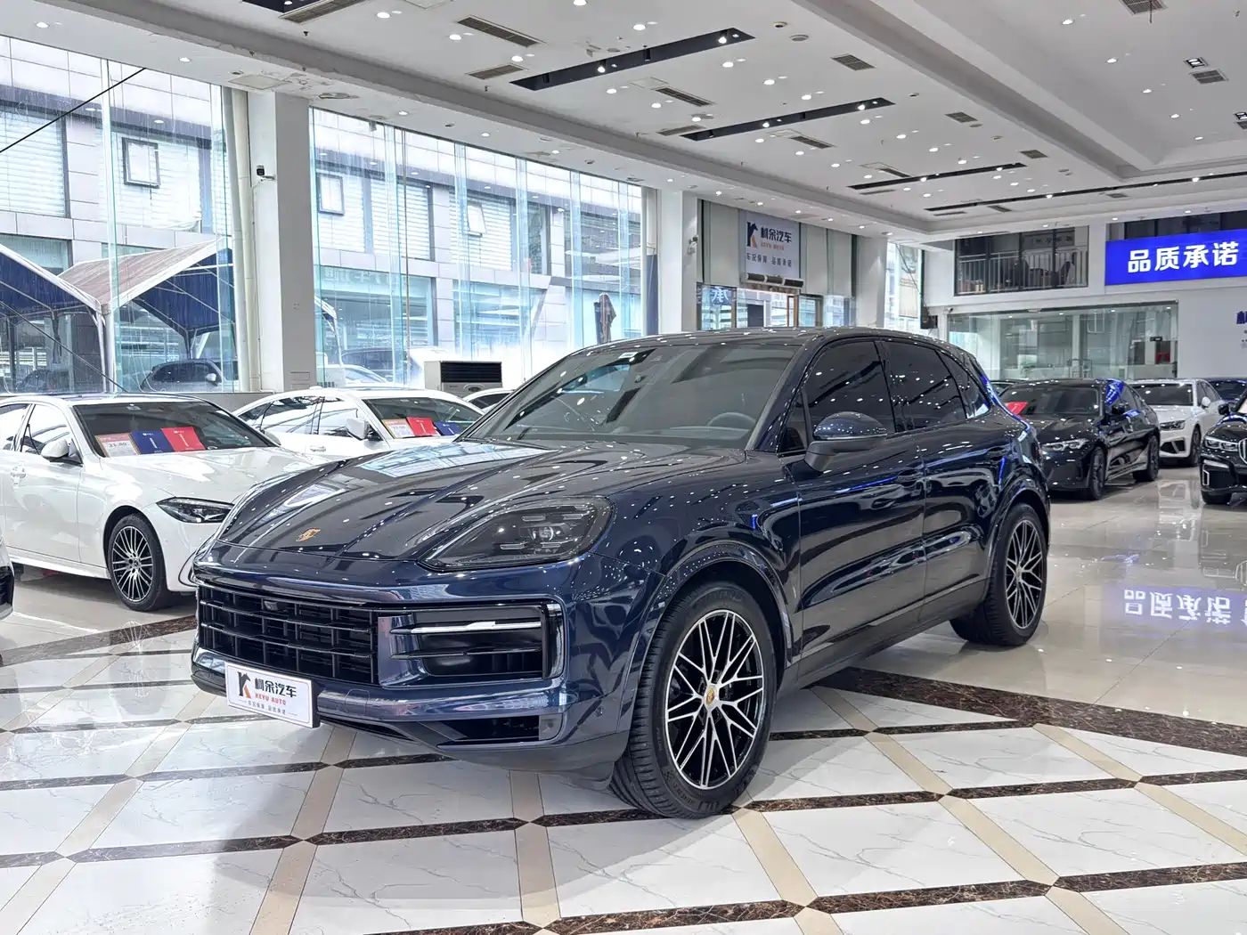 Porsche Cayenne, фото 2