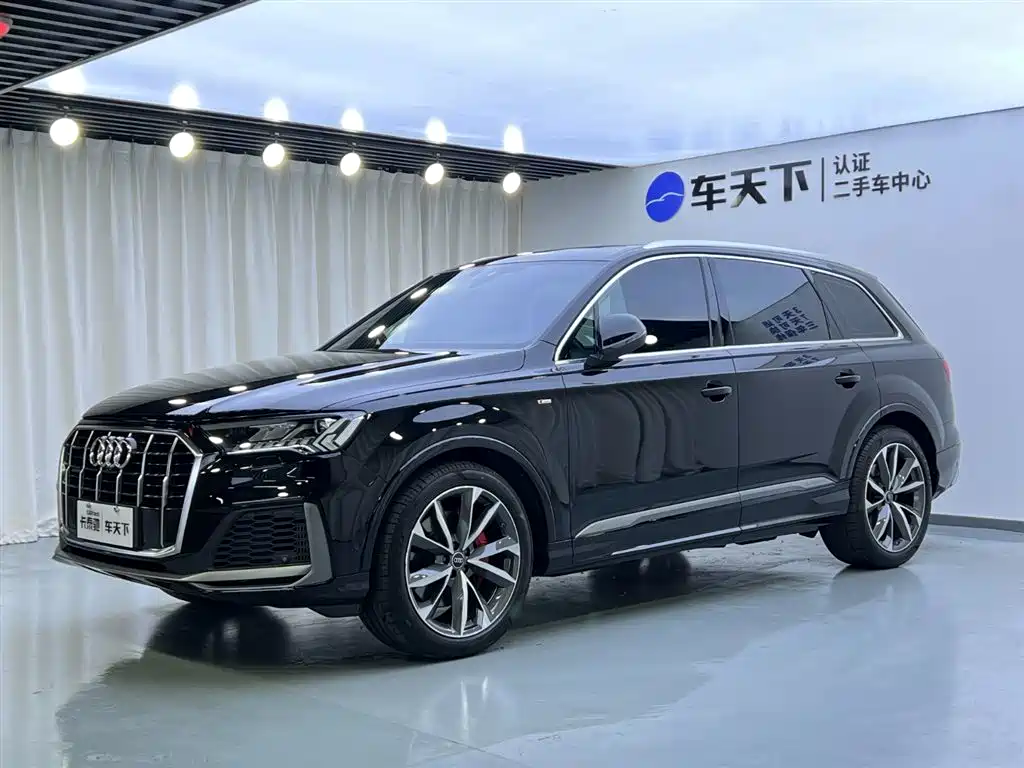 Audi Q7, фото 1