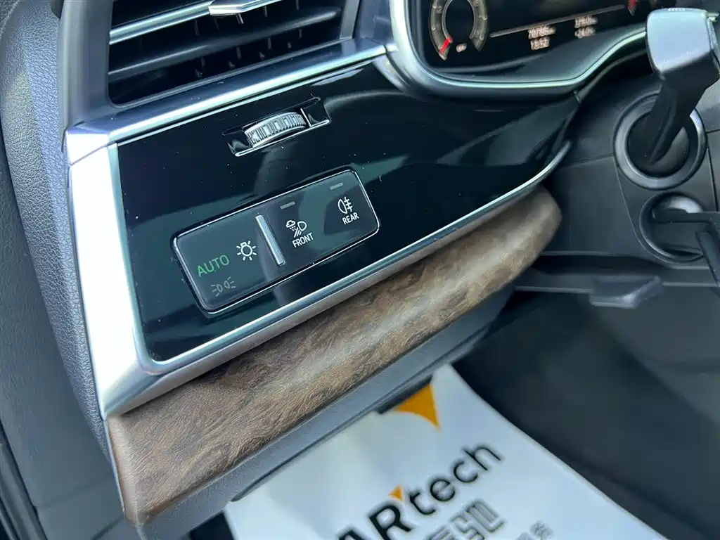Audi Q7, фото 12
