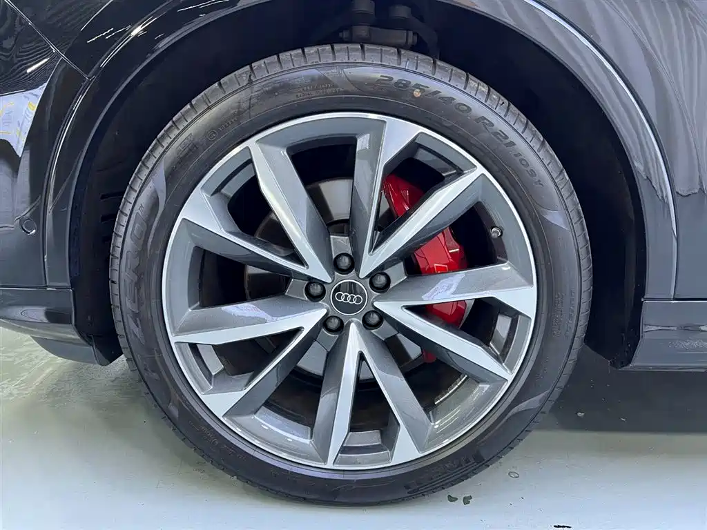 Audi Q7, фото 20