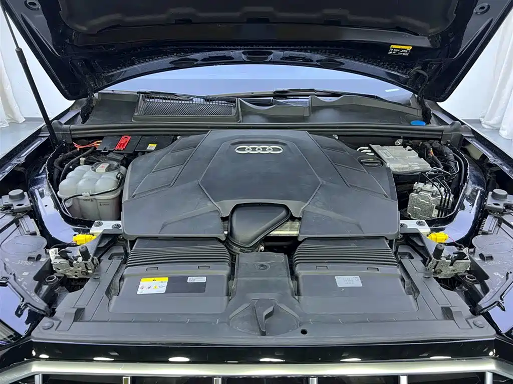 Audi Q7, фото 21