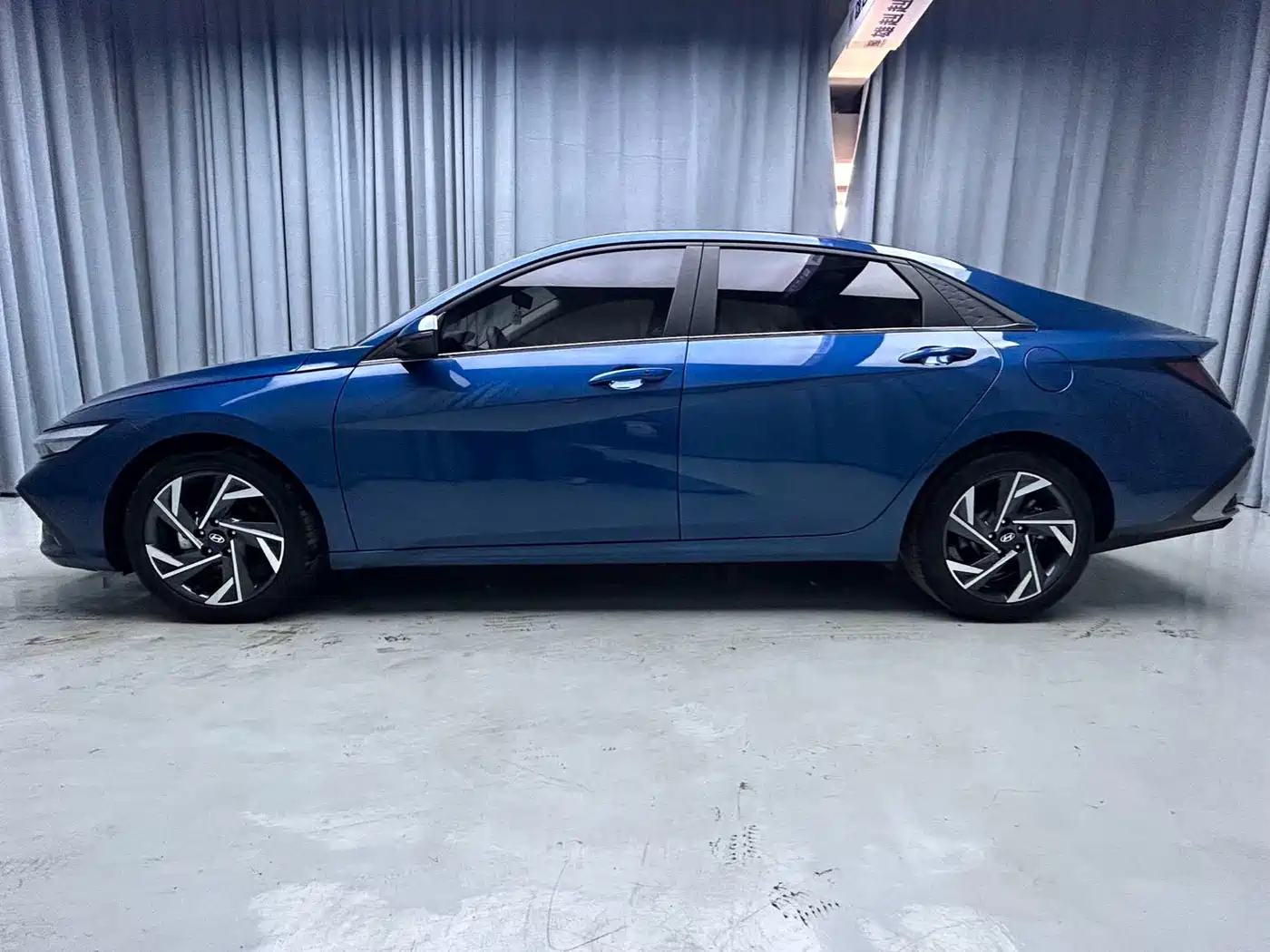 Hyundai Elantra, фото 15