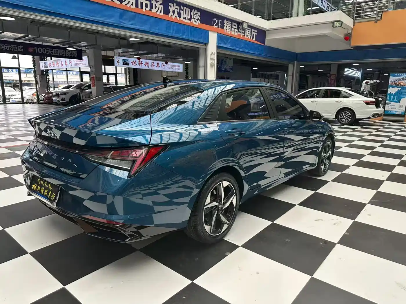 Hyundai Elantra, фото 9