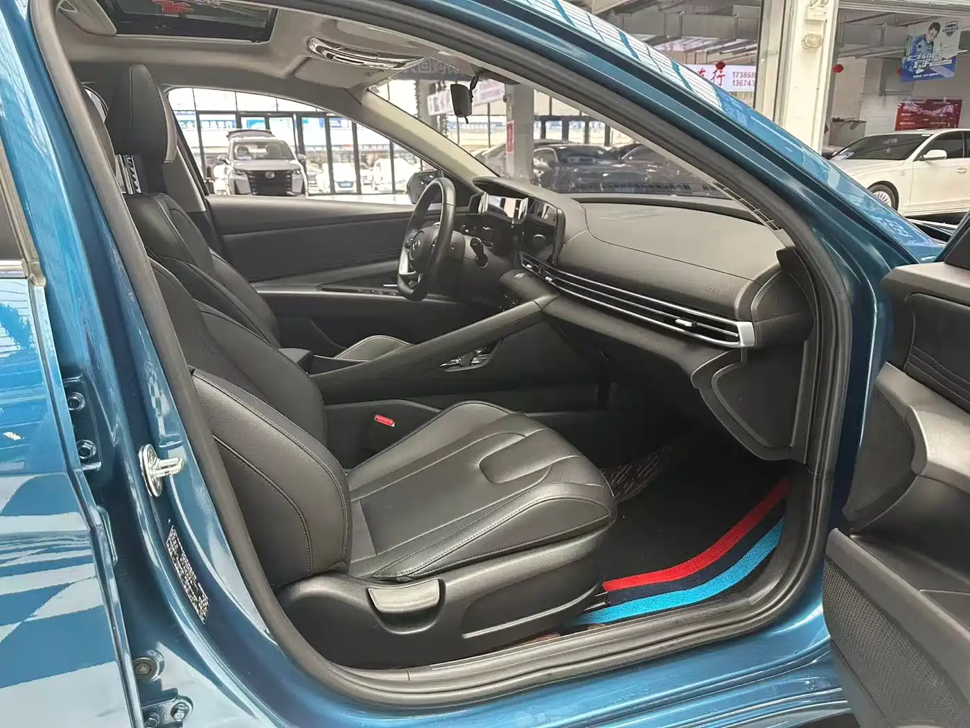 Hyundai Elantra, фото 12