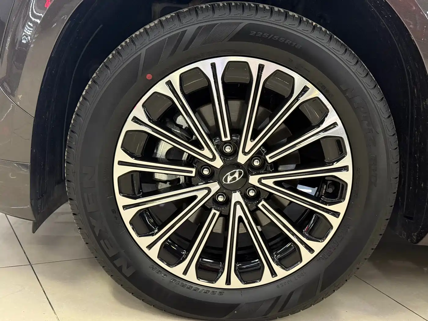 Hyundai Custo, фото 11