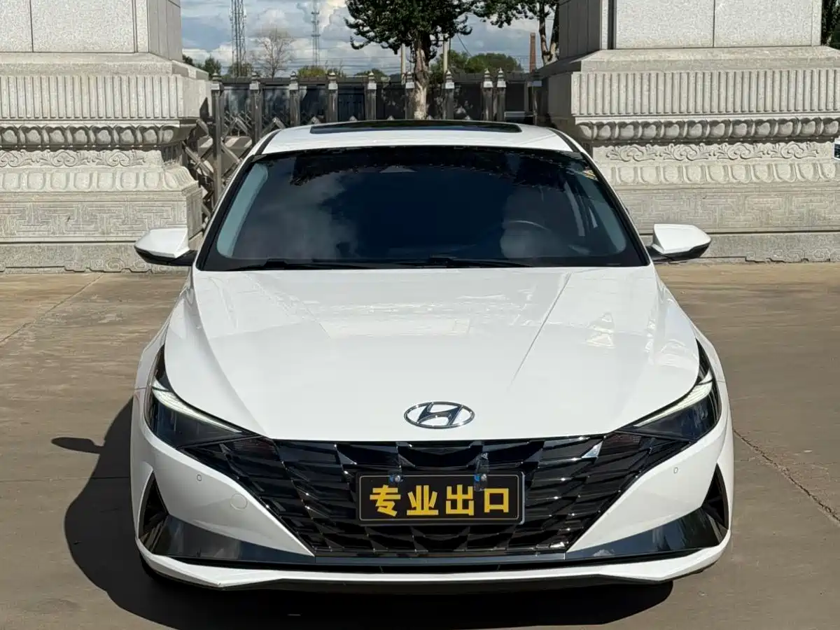 Hyundai Elantra, фото 2