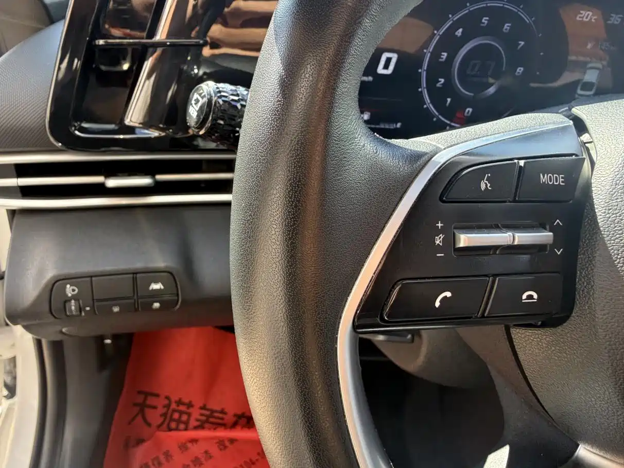 Hyundai Elantra, фото 4