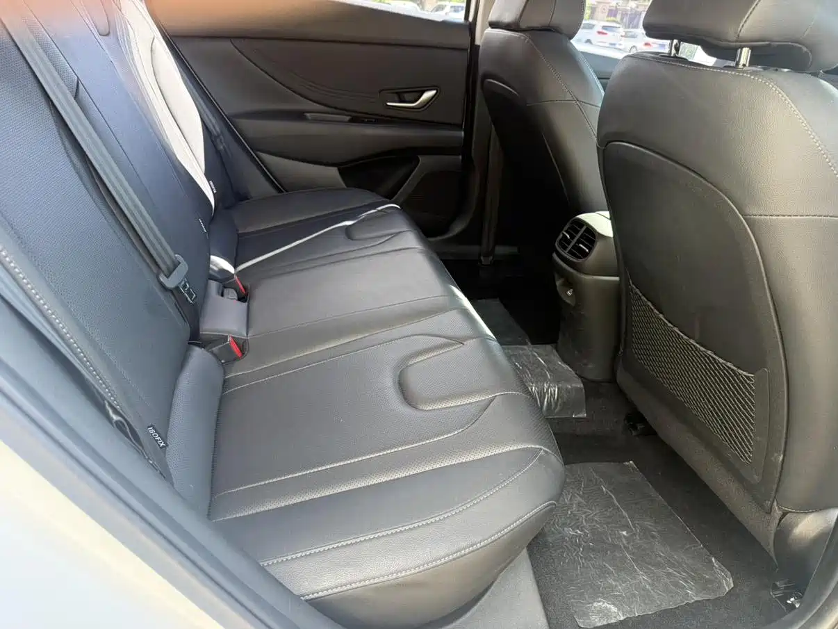Hyundai Elantra, фото 10