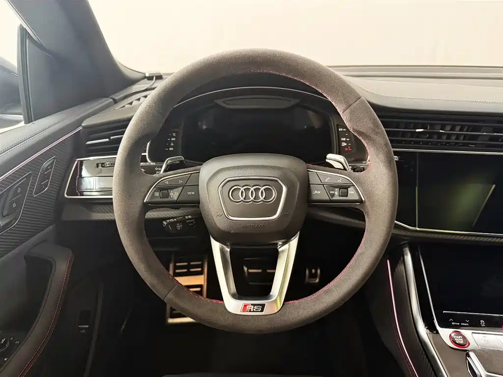 Audi RS Q8, фото 3