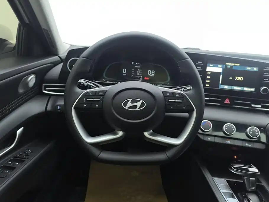 Hyundai Elantra, фото 7