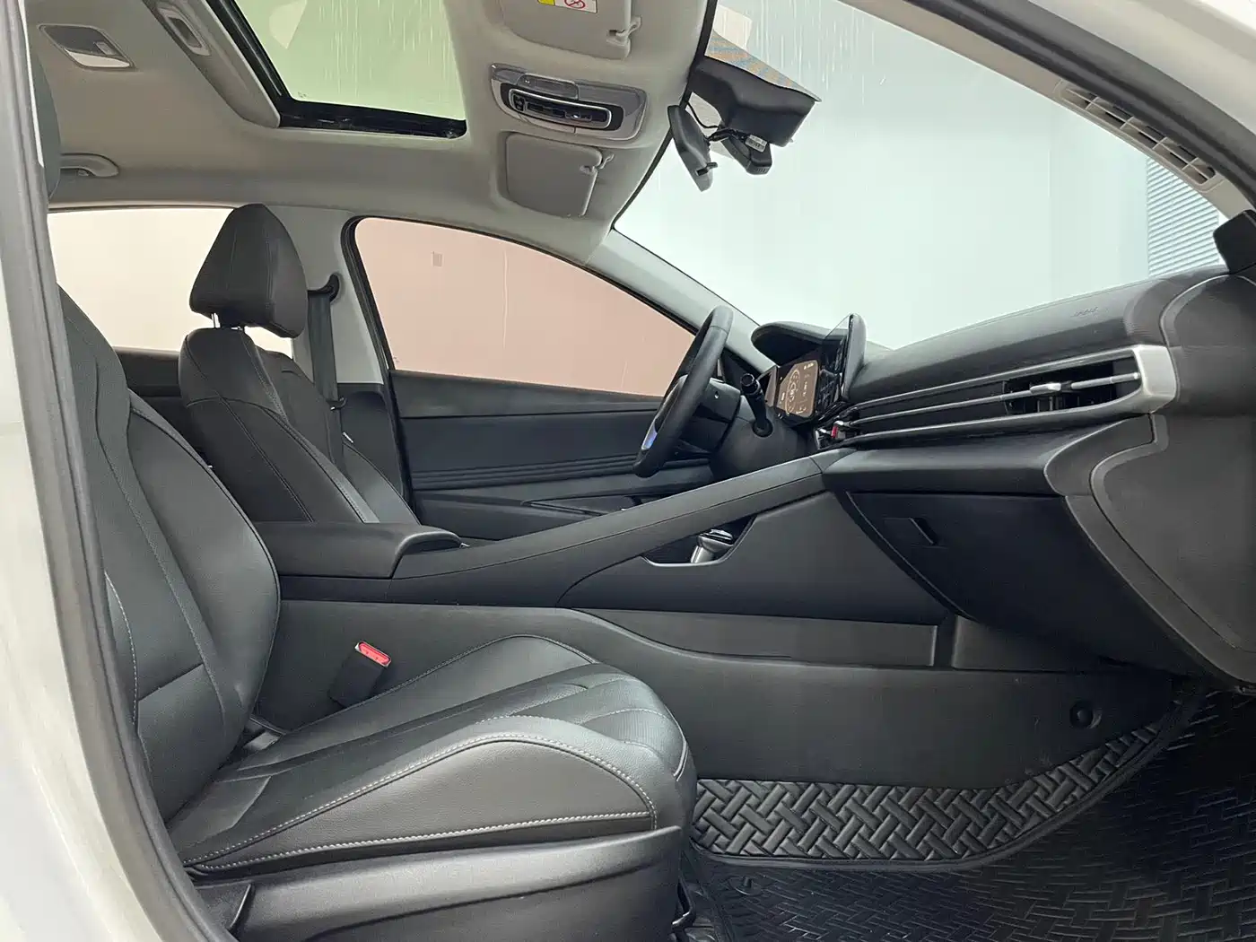 Hyundai Elantra, фото 3
