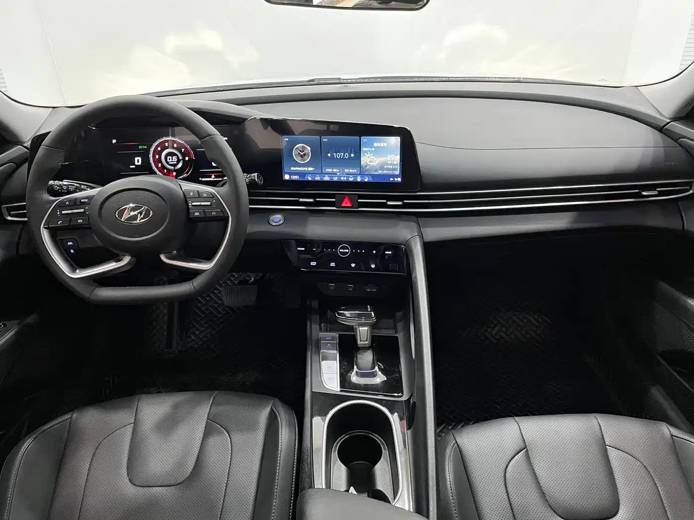 Hyundai Elantra, фото 13