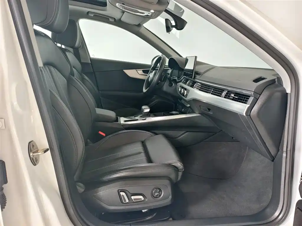 Audi A4L, фото 13