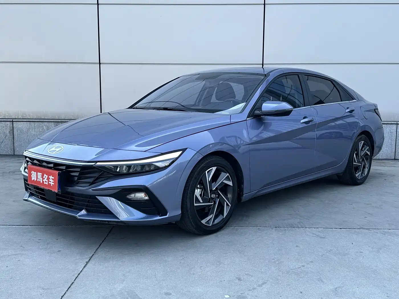 Hyundai Elantra, фото 1
