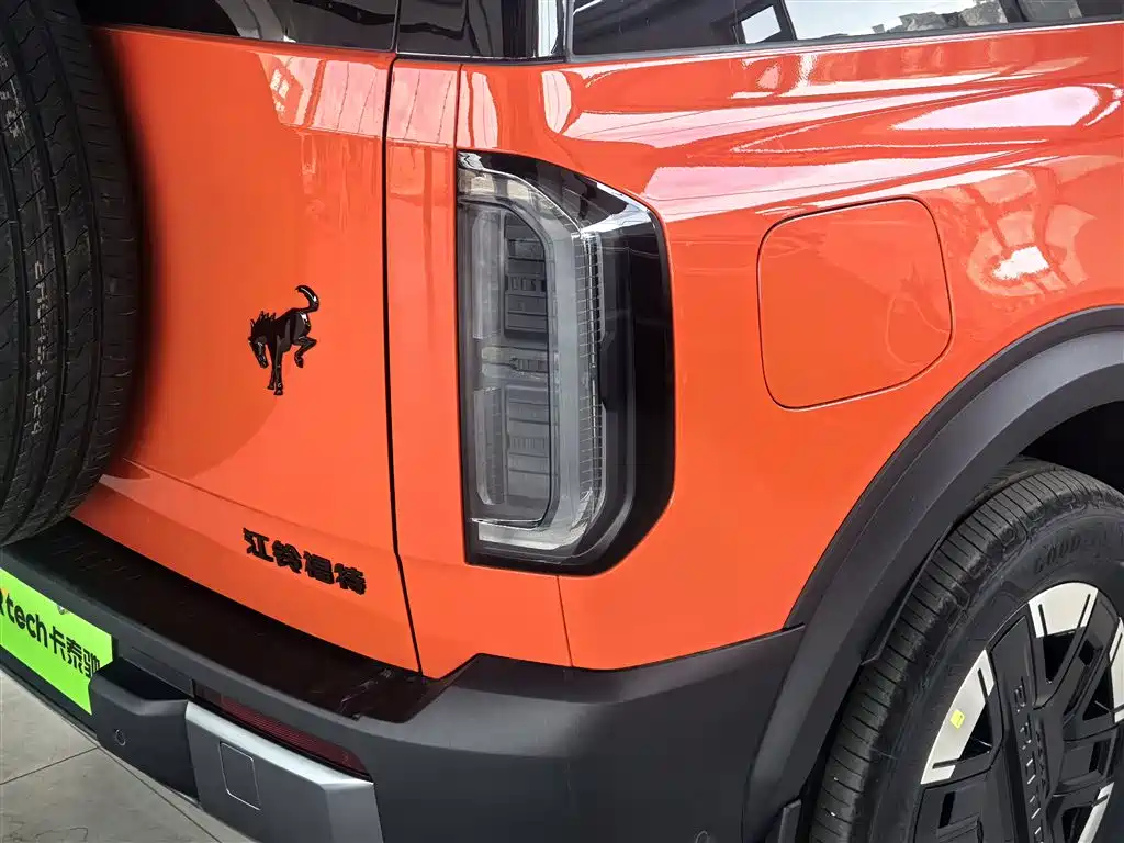 Ford Bronco, фото 7