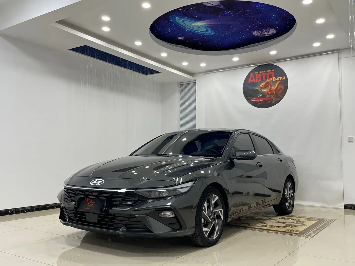 Hyundai Elantra, фото 1