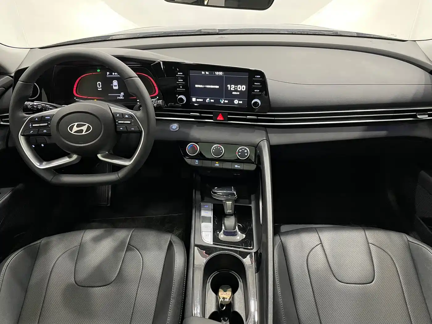 Hyundai Elantra, фото 20