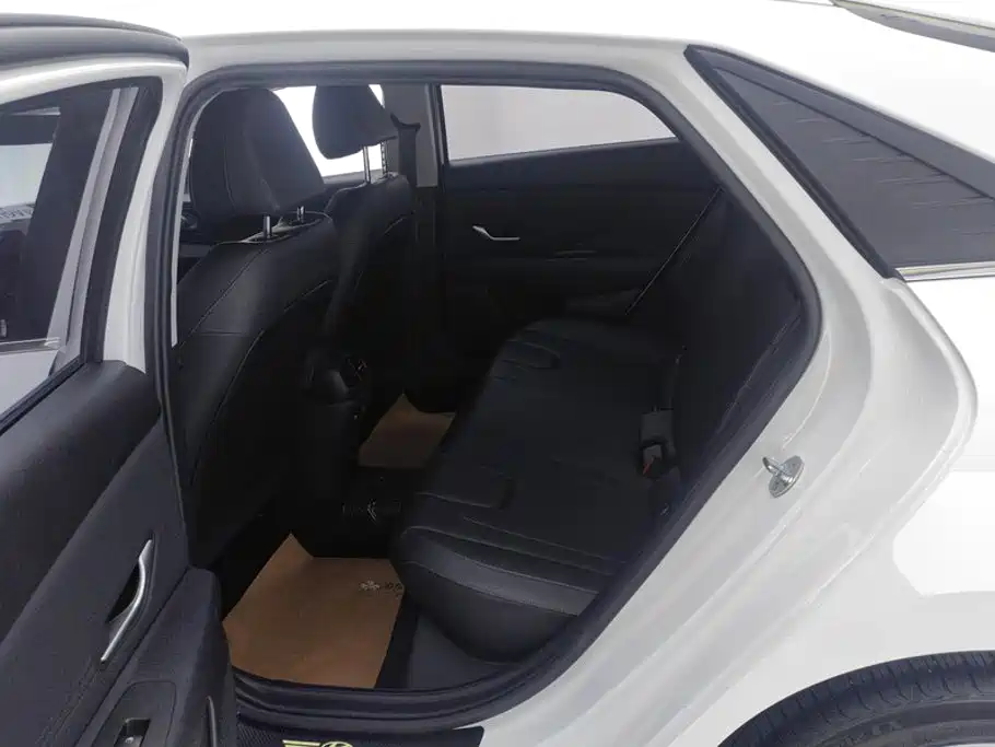 Hyundai Elantra, фото 3