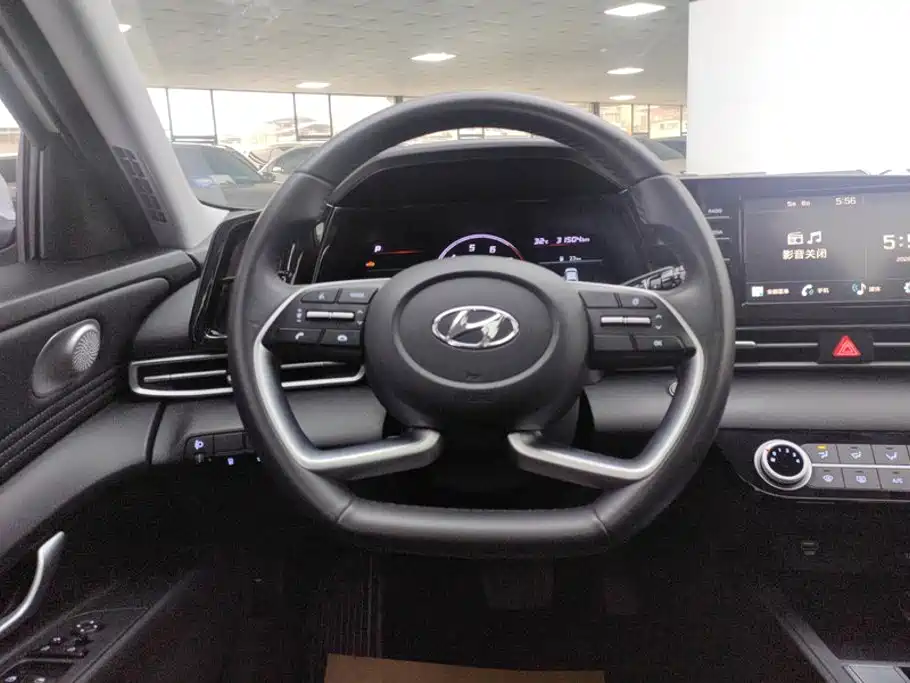 Hyundai Elantra, фото 7