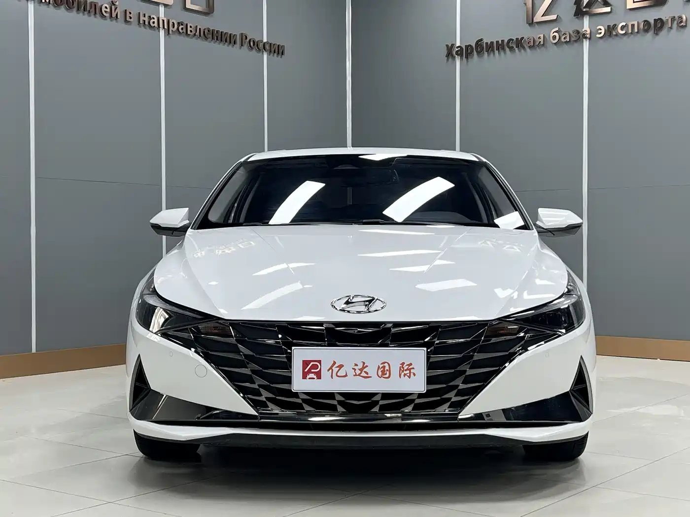 Hyundai Elantra, фото 2