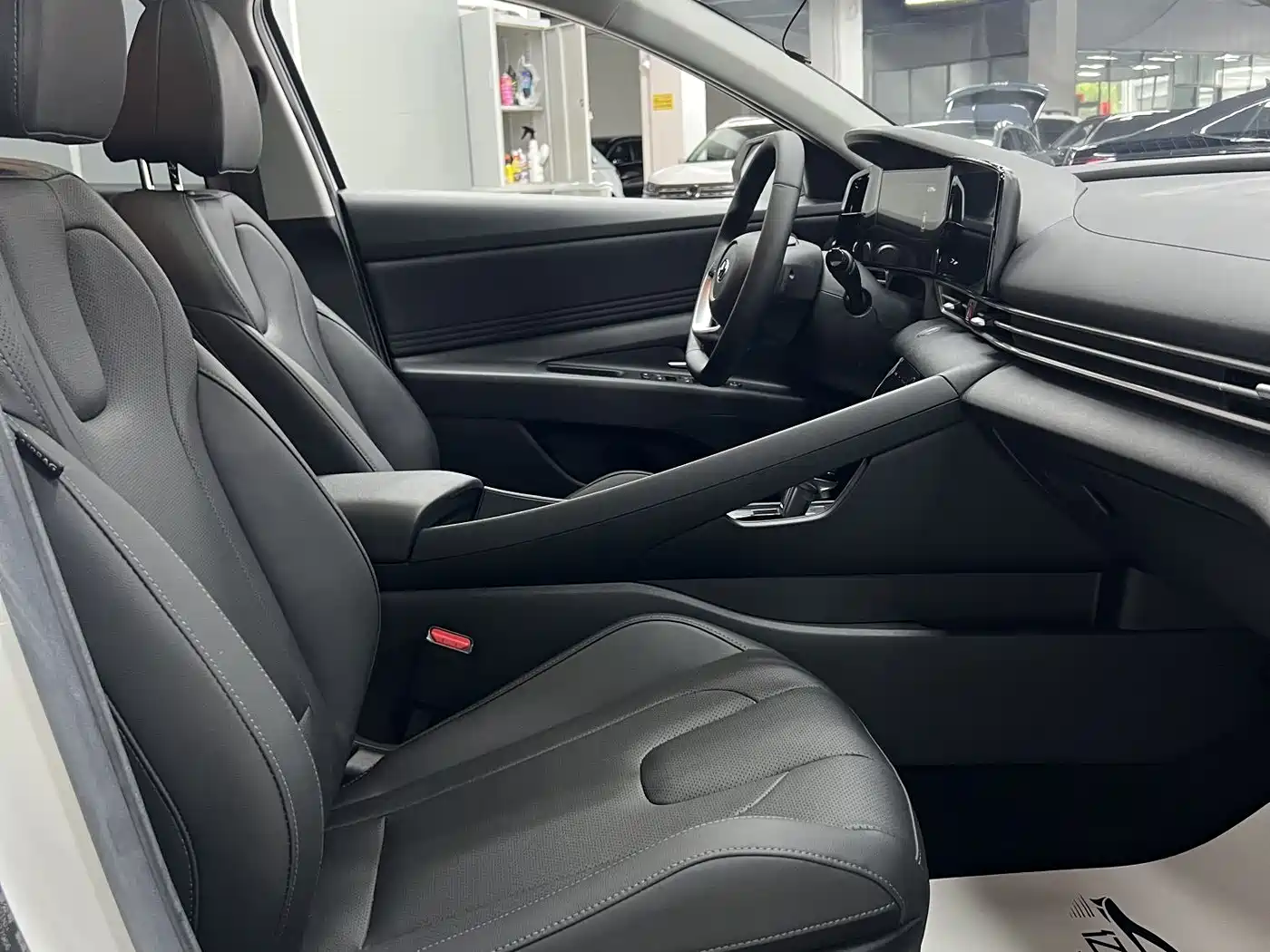 Hyundai Elantra, фото 4