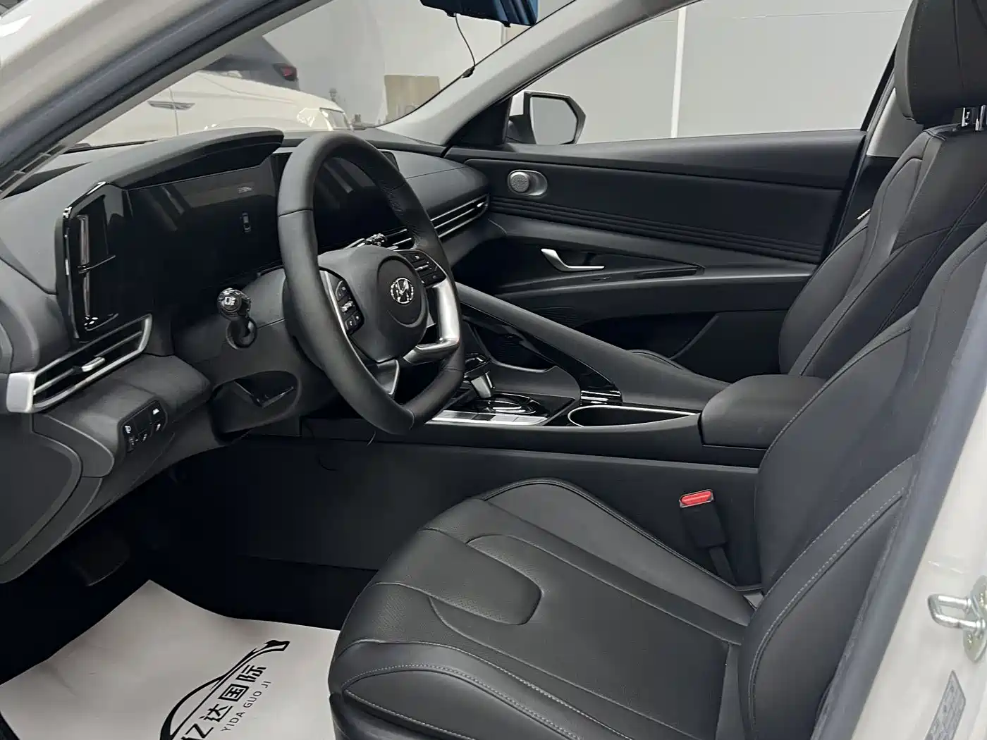 Hyundai Elantra, фото 11