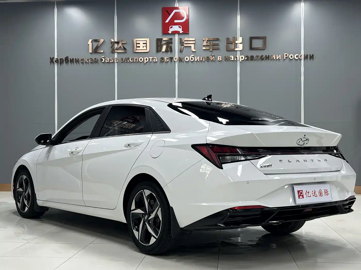 Hyundai Elantra, фото 22