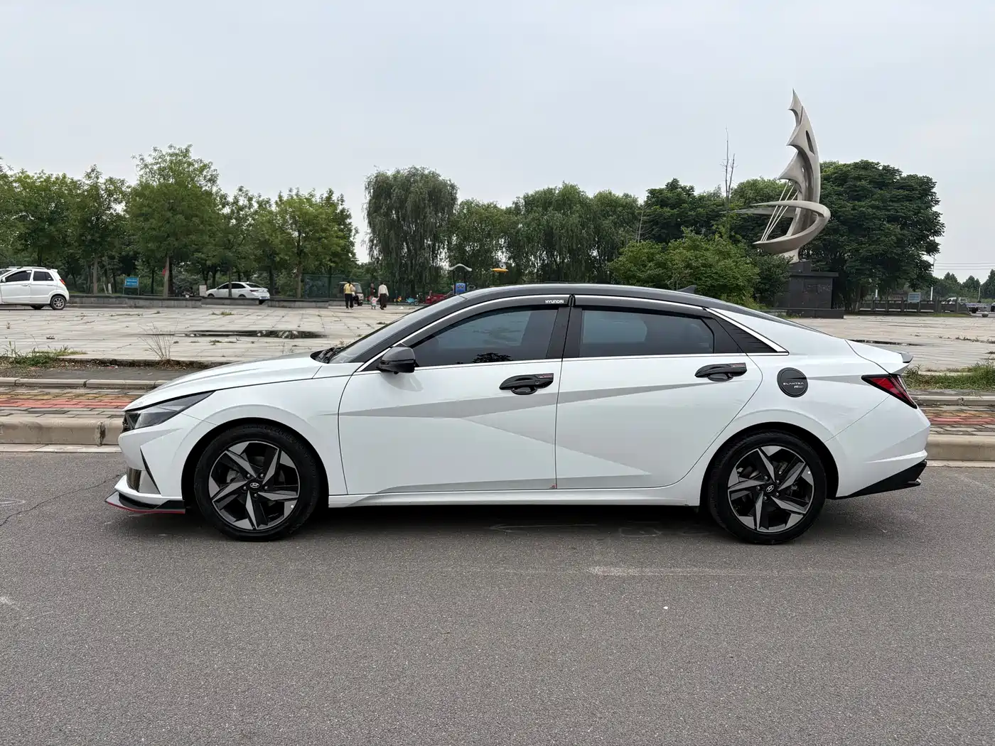 Hyundai Elantra, фото 17