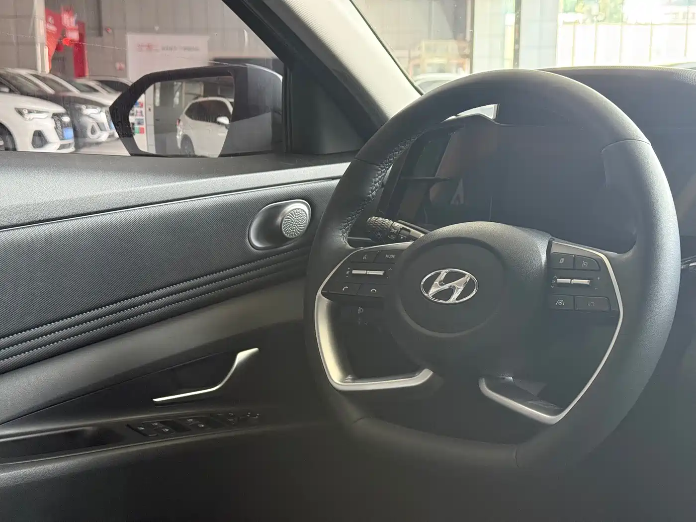Hyundai Elantra, фото 5