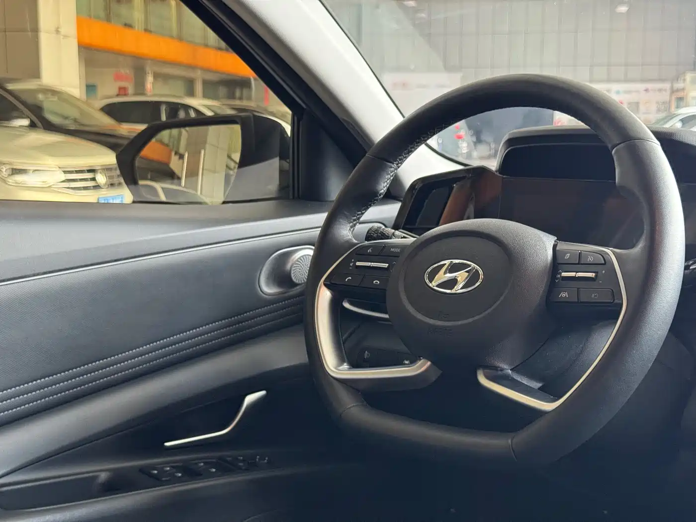 Hyundai Elantra, фото 4