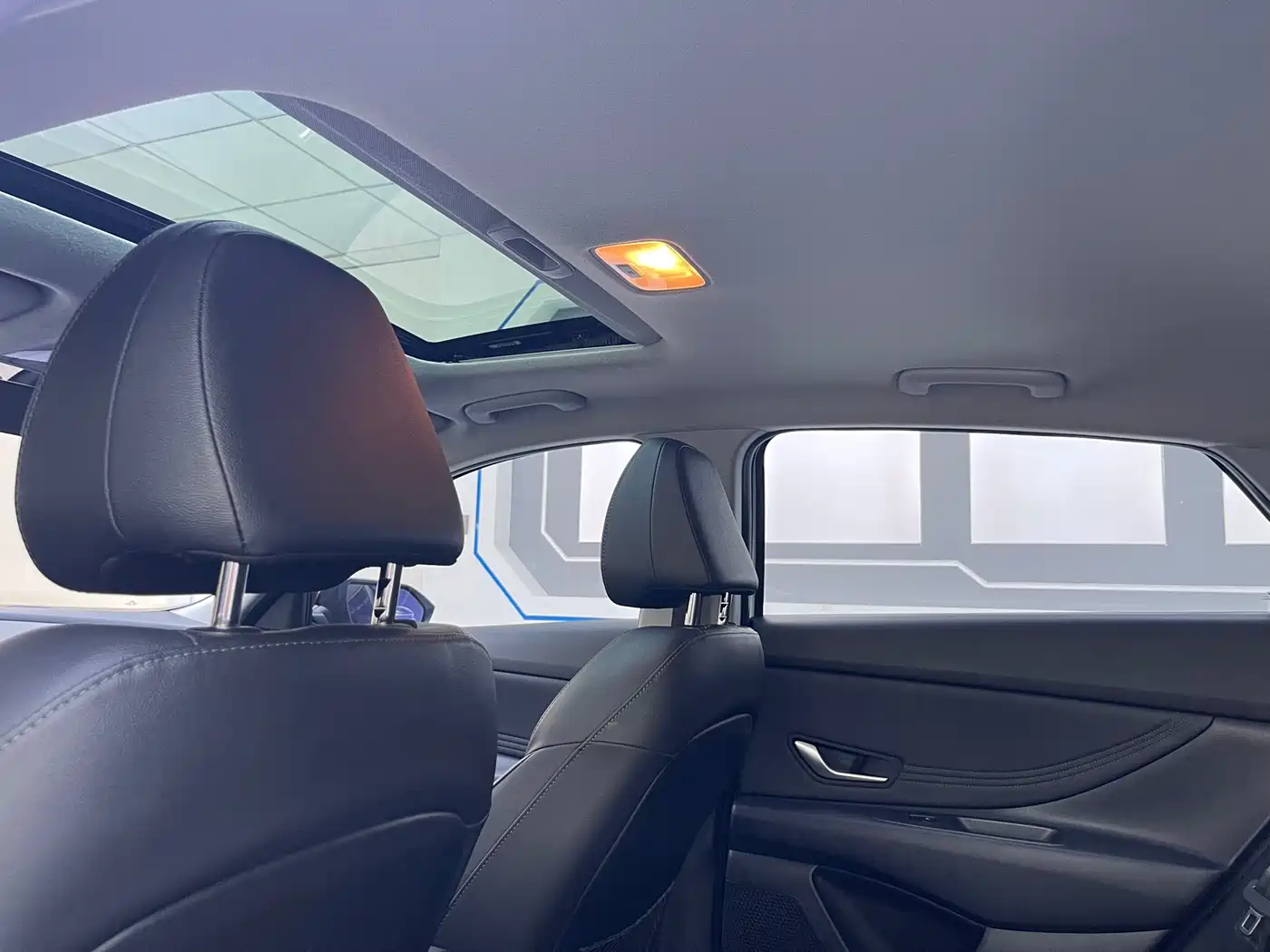 Hyundai Elantra, фото 4