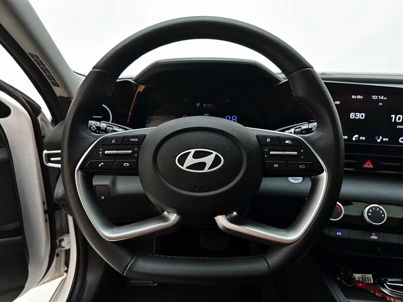 Hyundai Elantra, фото 11