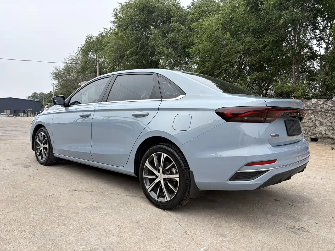 Geely Emgrand, фото 11